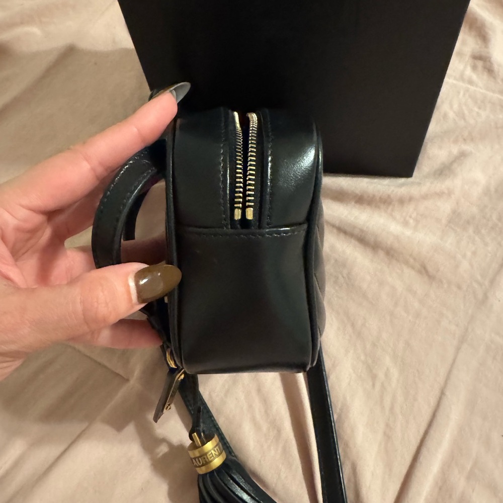 Saint Laurent Black Chevron Crossbody Belt Bag - Picture 5 of 7